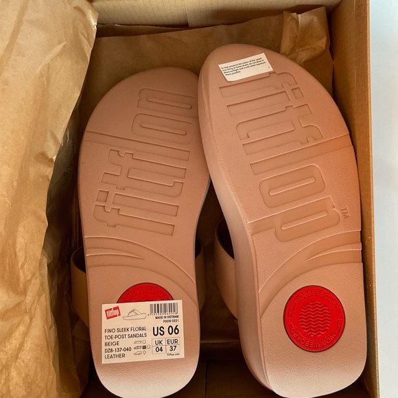 Fit Flop - Picture 8 of 11